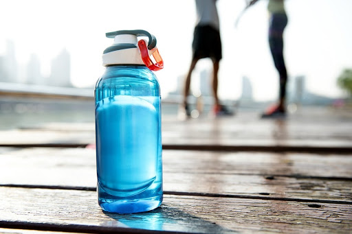 Nước uống dùng cho tập thể thao chứa nhiều hàm lượng chất khoáng tốt cho cơ thể
