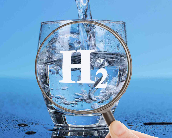 Nước uống hydrogen giúp chống lại quá trình lão hóa ở da rất hiệu quả