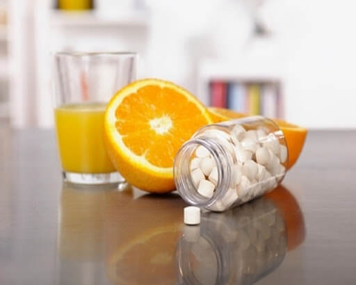 Nước cam sẽ làm mất đi hiệu quả của thuốc